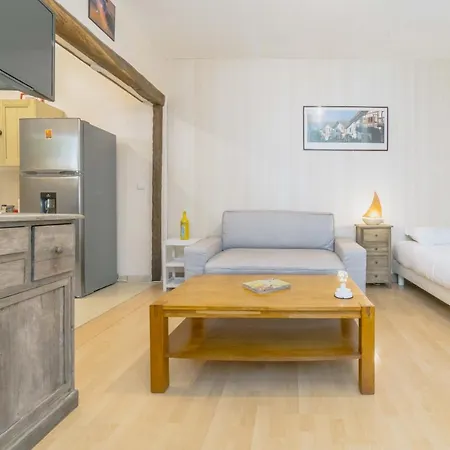 Studio Hypercentre De A 200m De La Plage *